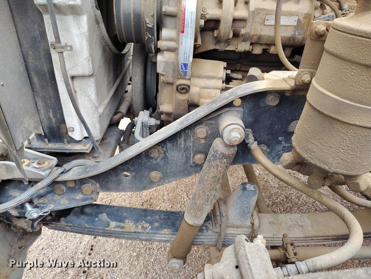 image for item IP9713 1988 Kenworth W900B dump truck