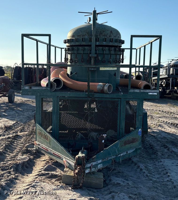 image for item NK9016 2013 RWN filter pod trailer