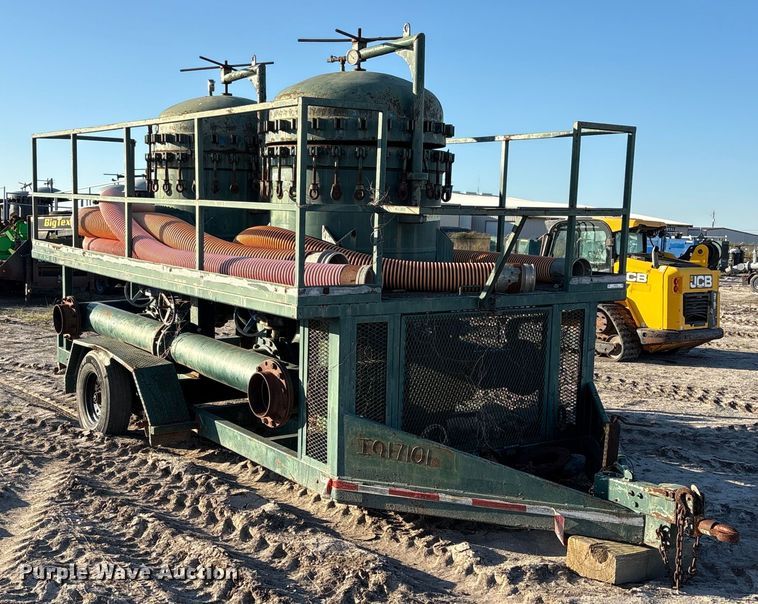 image for item NK9016 2013 RWN filter pod trailer