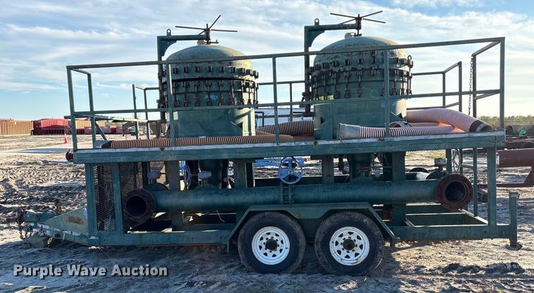 image for item NK9016 2013 RWN filter pod trailer