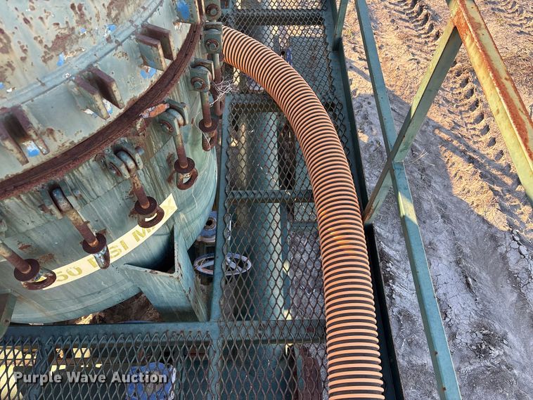 image for item NK9016 2013 RWN filter pod trailer