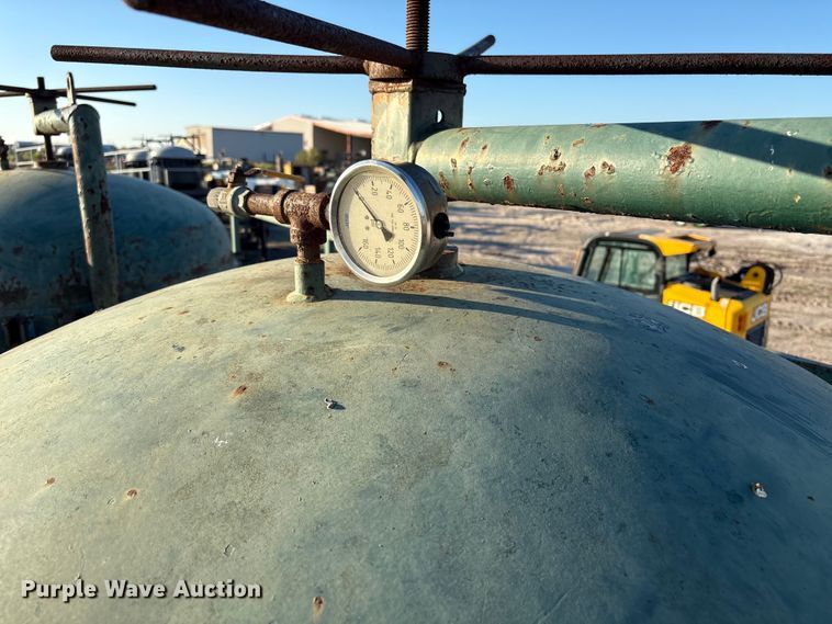 image for item NK9016 2013 RWN filter pod trailer