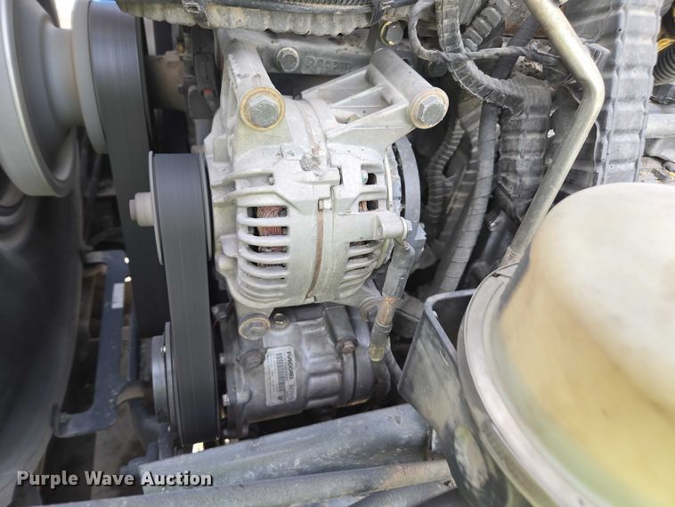 image for item YA1645 2017 Kenworth T800 dump truck