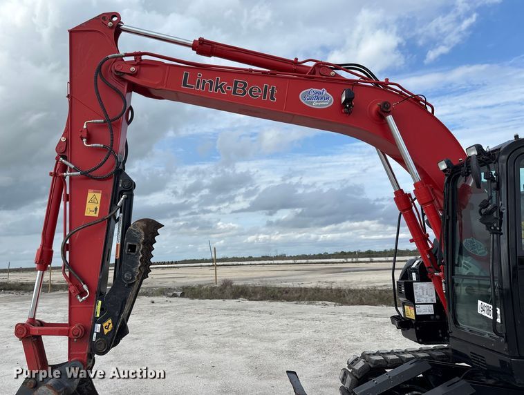image for item YA1647 2023 Link-Belt 145X4DZ excavator