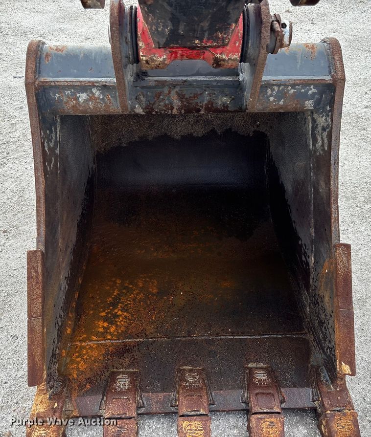 image for item YA1647 2023 Link-Belt 145X4DZ excavator