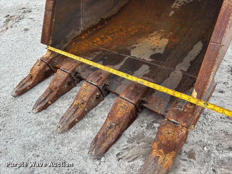 image for item YA1647 2023 Link-Belt 145X4DZ excavator