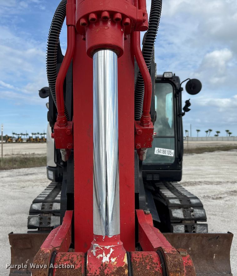 image for item YA1647 2023 Link-Belt 145X4DZ excavator