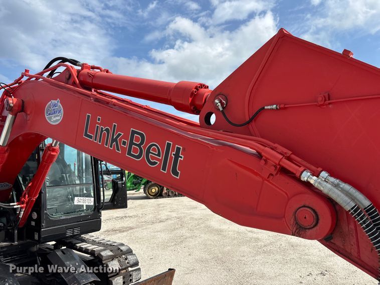 image for item YA1647 2023 Link-Belt 145X4DZ excavator
