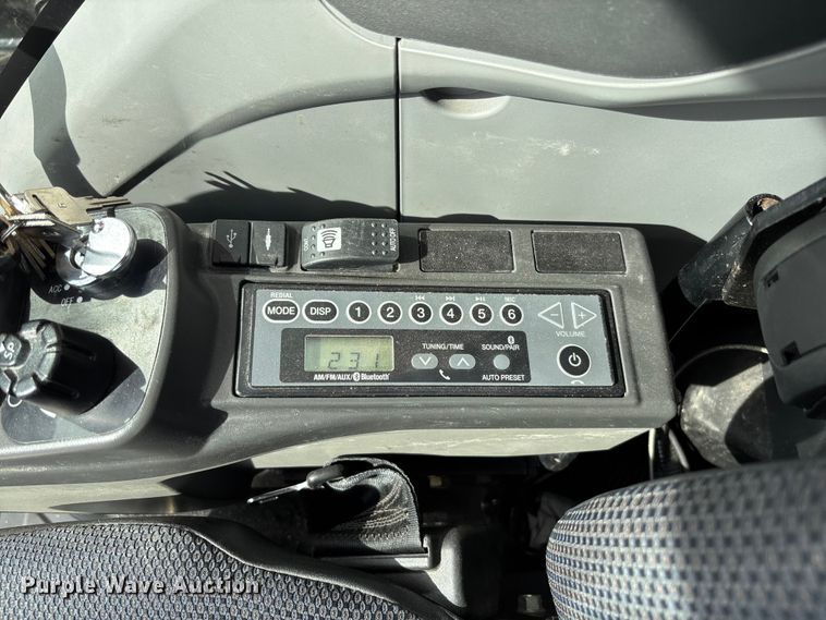 image for item YA1647 2023 Link-Belt 145X4DZ excavator