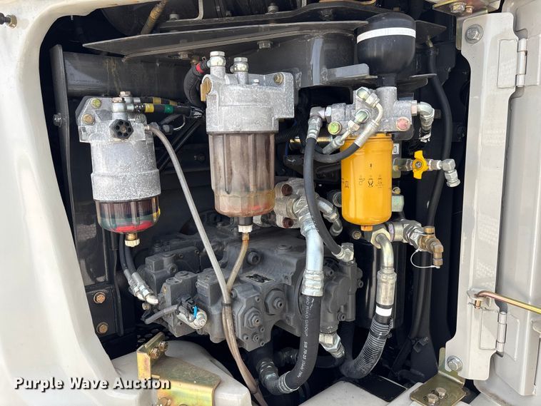 image for item YA1647 2023 Link-Belt 145X4DZ excavator