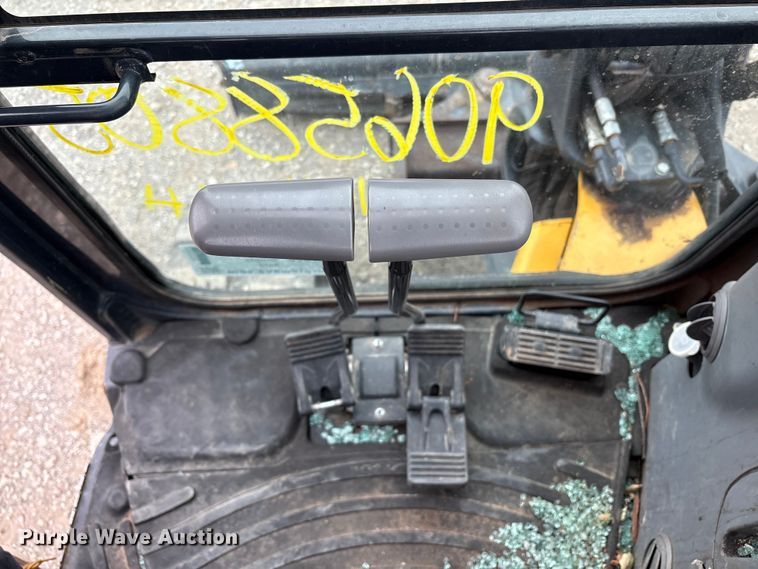 image for item YA1713 2021 John Deere 50G mini excavator