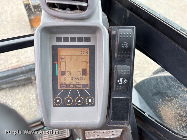 image for item YA1713 2021 John Deere 50G mini excavator