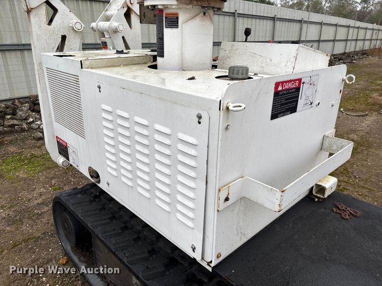 image for item YA1737 2010 Altec AT37-GW boom lift