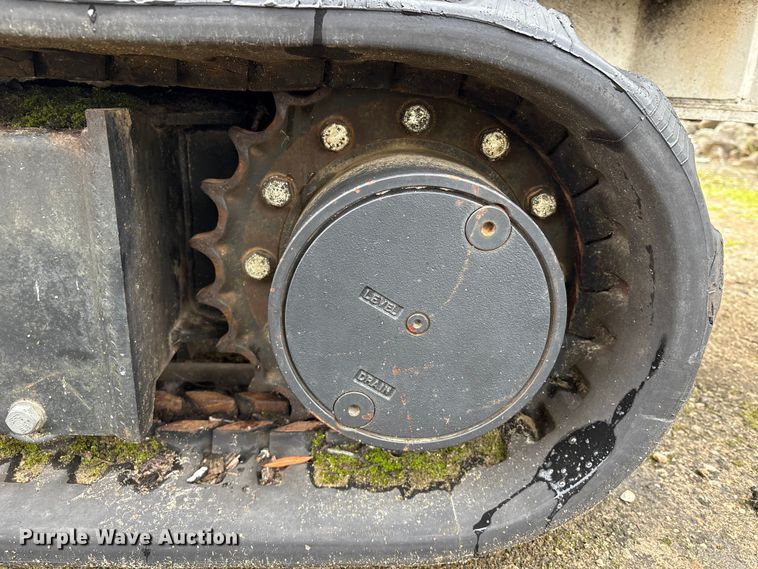 image for item YA1737 2010 Altec AT37-GW boom lift