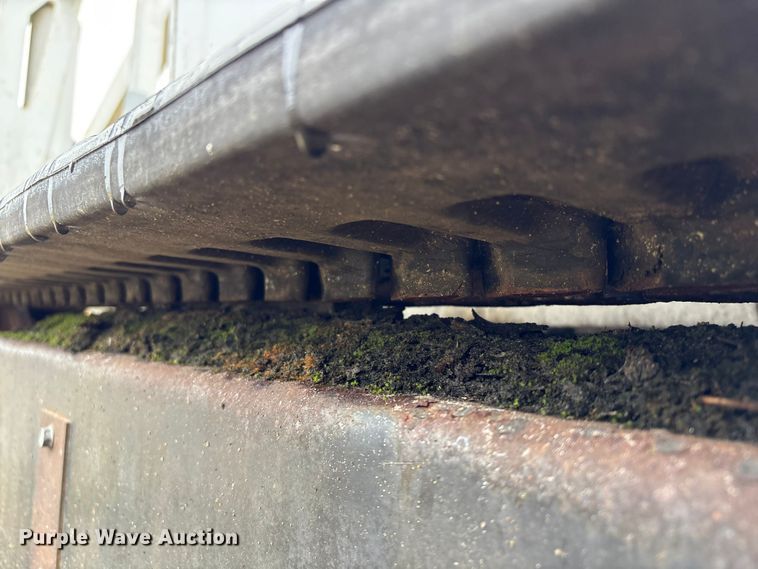 image for item YA1737 2010 Altec AT37-GW boom lift