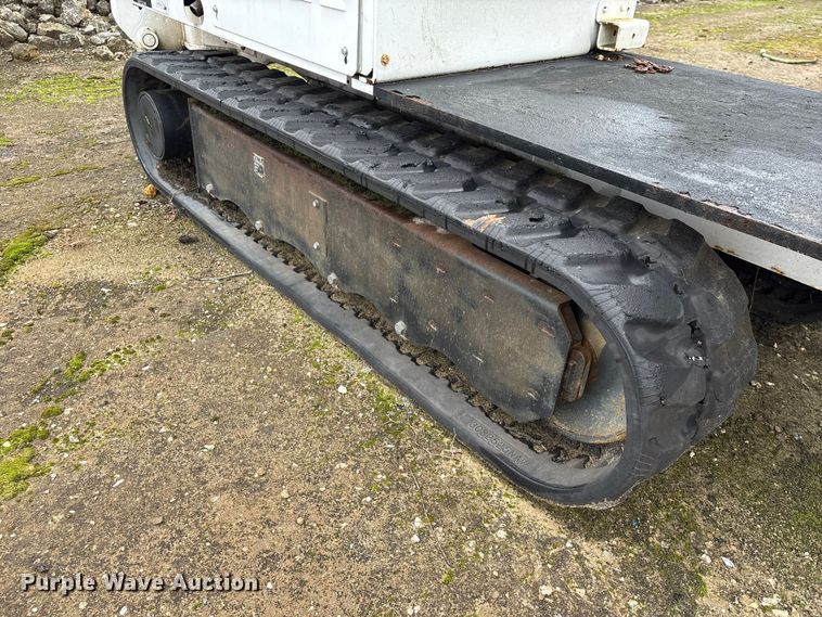 image for item YA1737 2010 Altec AT37-GW boom lift