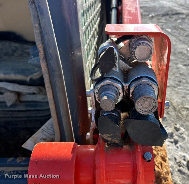 image for item YA1754 Kubota SVL75-3 tracked skid steer loader