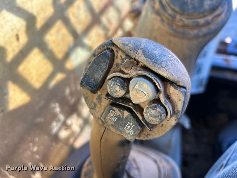 image for item YA1754 Kubota SVL75-3 tracked skid steer loader