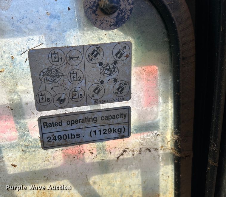 image for item YA1754 Kubota SVL75-3 tracked skid steer loader