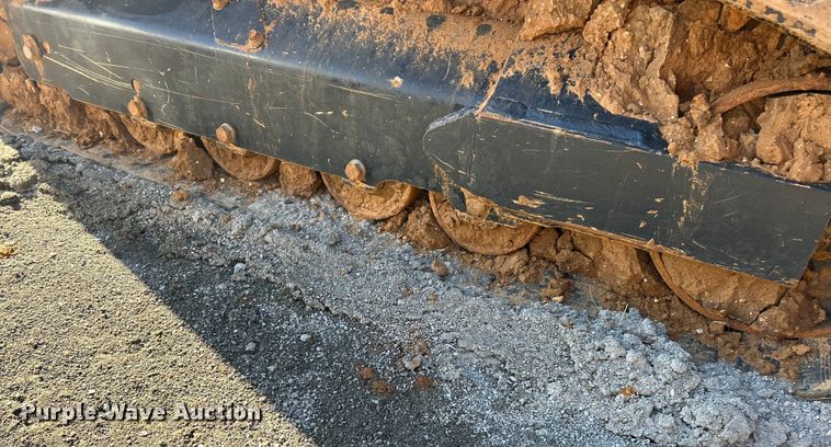 image for item YA1754 Kubota SVL75-3 tracked skid steer loader