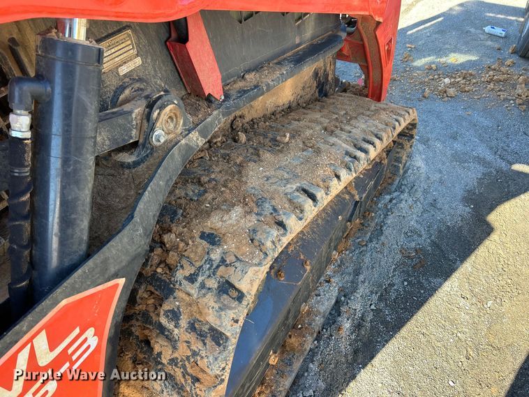 image for item YA1754 Kubota SVL75-3 tracked skid steer loader