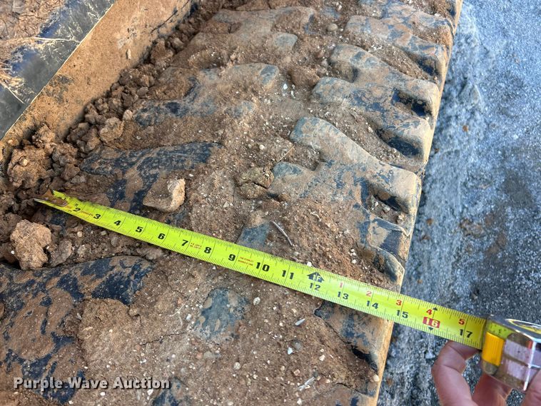 image for item YA1754 Kubota SVL75-3 tracked skid steer loader