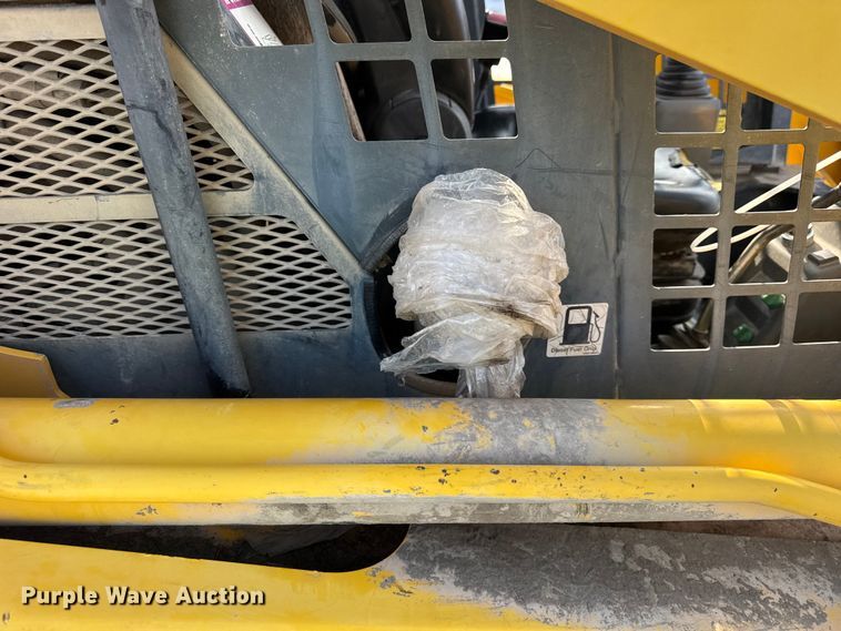 image for item YA1758 2008 Gehl CTL75 tracked skid steer loader