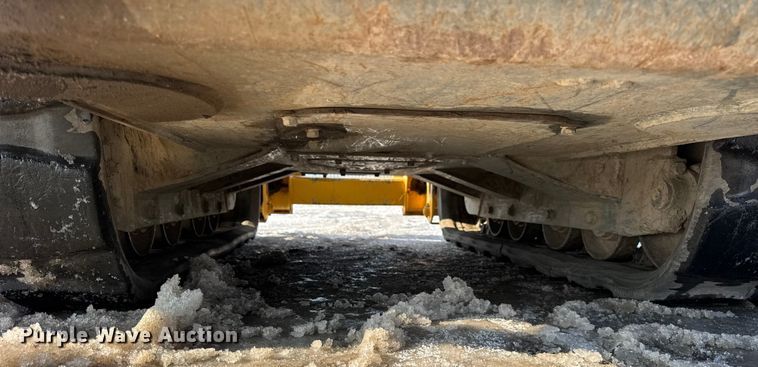 image for item YA1758 2008 Gehl CTL75 tracked skid steer loader