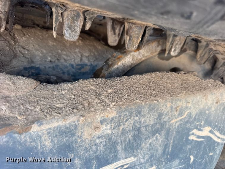 image for item YA1758 2008 Gehl CTL75 tracked skid steer loader