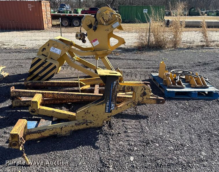 image for item DO7202 Midwestern M520C pipelayer