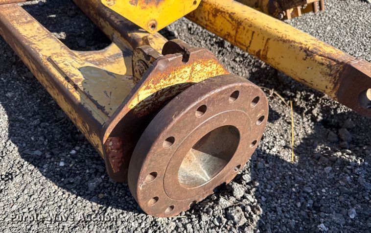 image for item DO7202 Midwestern M520C pipelayer