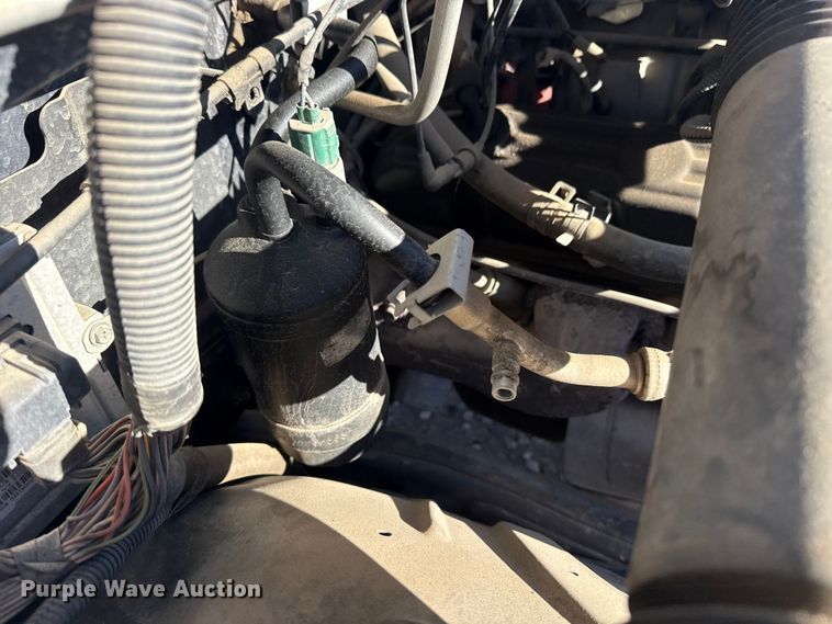 image for item DQ4200 2000 Dodge Ram 1500 pickup truck