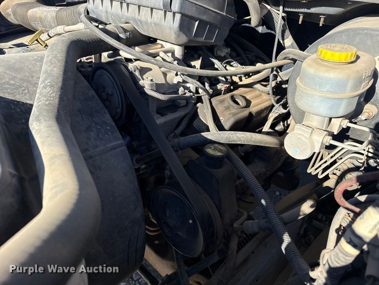 image for item DQ4200 2000 Dodge Ram 1500 pickup truck