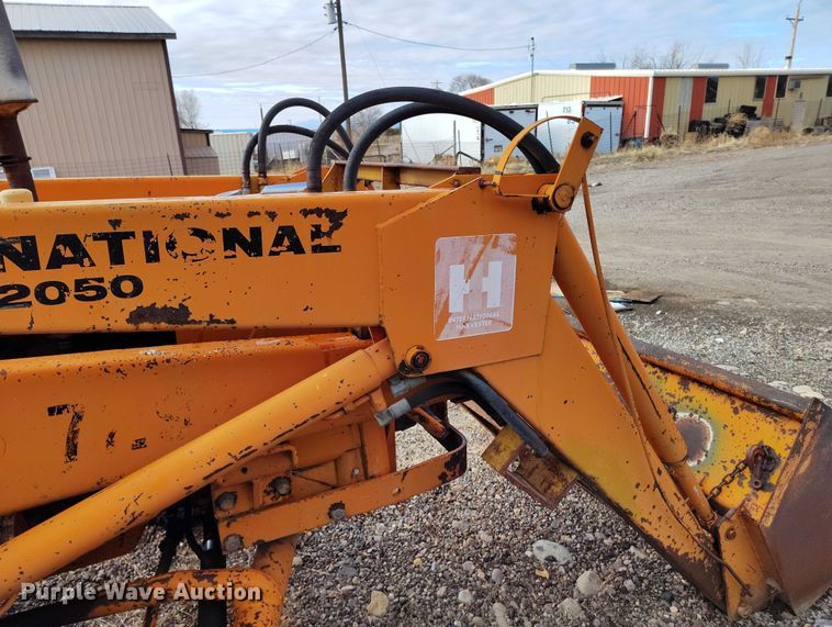 image for item DT0817 International 2444 tractor