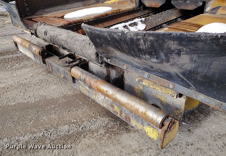 image for item DT0818 Caterpillar AP-800 paver