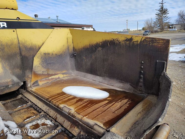 image for item DT0818 Caterpillar AP-800 paver