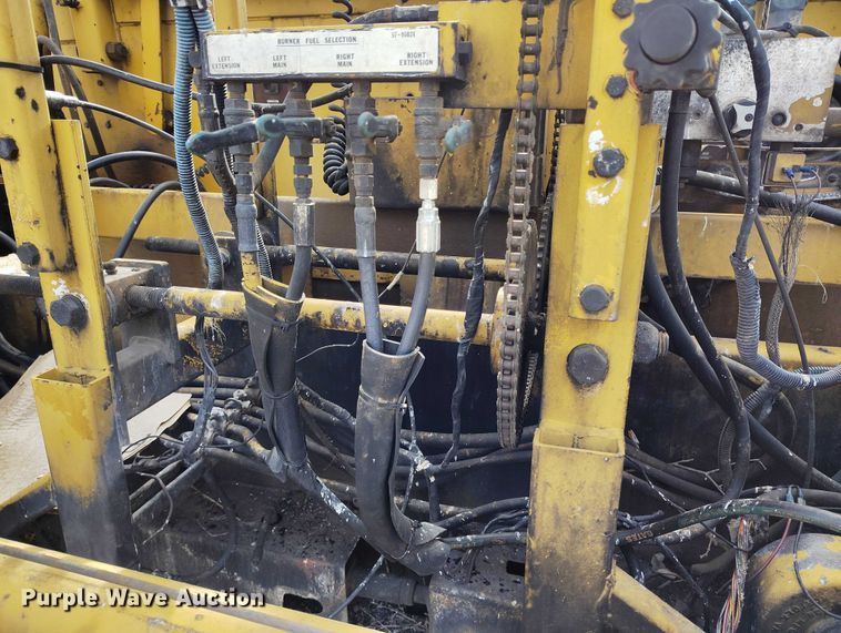 image for item DT0818 Caterpillar AP-800 paver