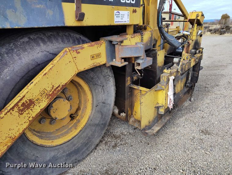 image for item DT0818 Caterpillar AP-800 paver