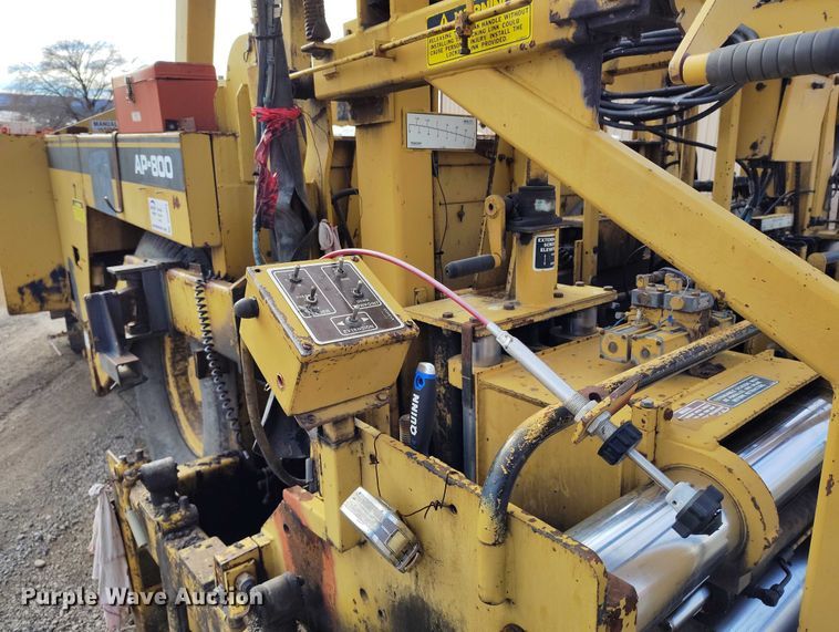 image for item DT0818 Caterpillar AP-800 paver