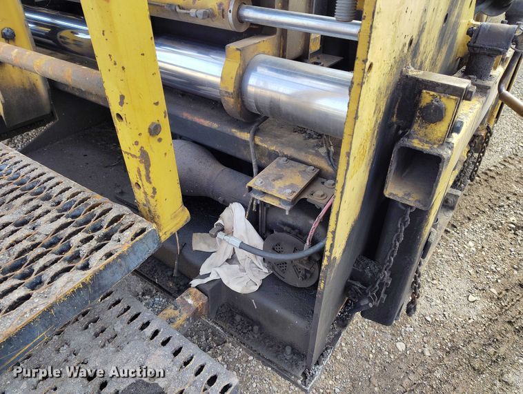 image for item DT0818 Caterpillar AP-800 paver