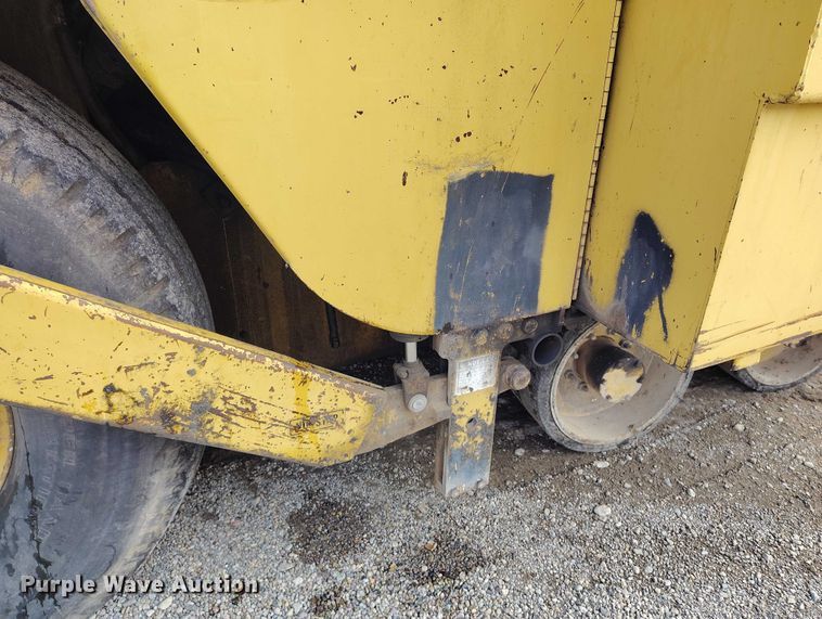 image for item DT0818 Caterpillar AP-800 paver