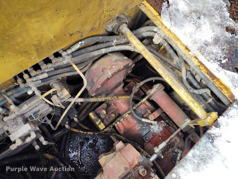 image for item DT0818 Caterpillar AP-800 paver