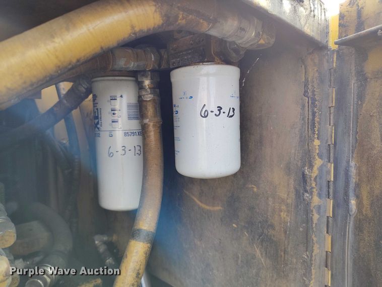 image for item DT0818 Caterpillar AP-800 paver