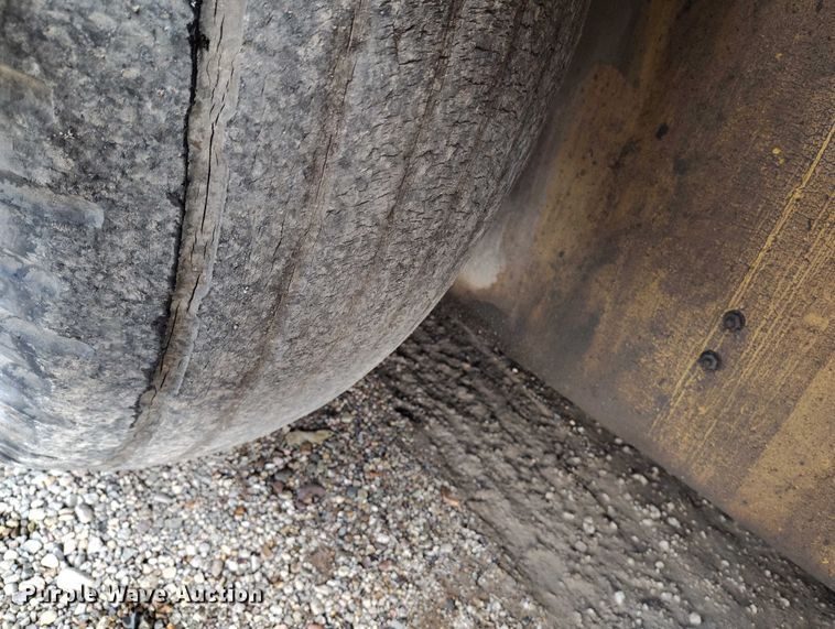 image for item DT0818 Caterpillar AP-800 paver