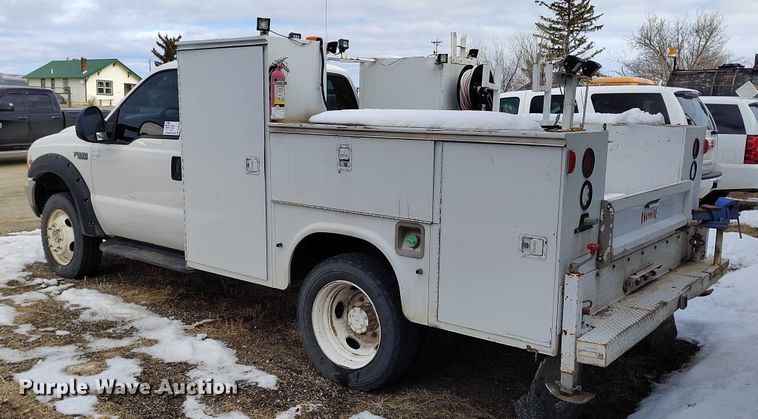 image for item DT0819 1999 Ford F550 utility / service truck