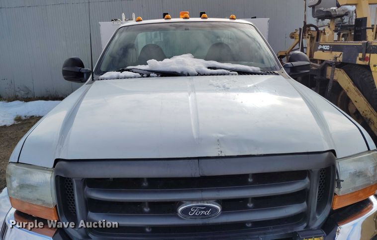 image for item DT0819 1999 Ford F550 utility / service truck