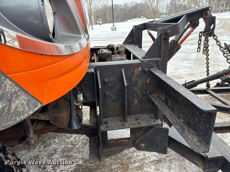 image for item DT6473 2011 International 7600 dump truck