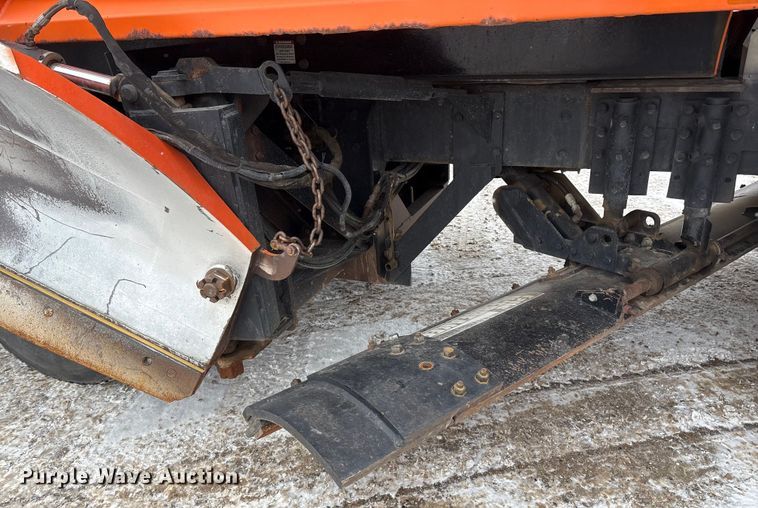 image for item DT6473 2011 International 7600 dump truck