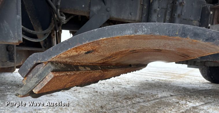 image for item DT6473 2011 International 7600 dump truck