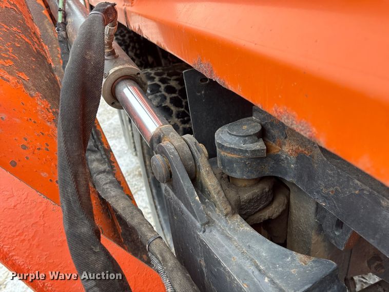 image for item DT6473 2011 International 7600 dump truck